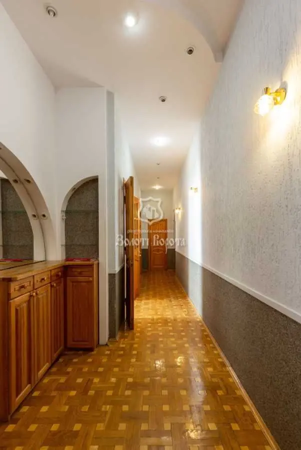 Фото Selling a 3-room apartment, 75.9 sq.m., Olesia Honchara Street 90/92 Kyiv, price: 195000 USD, code 9643