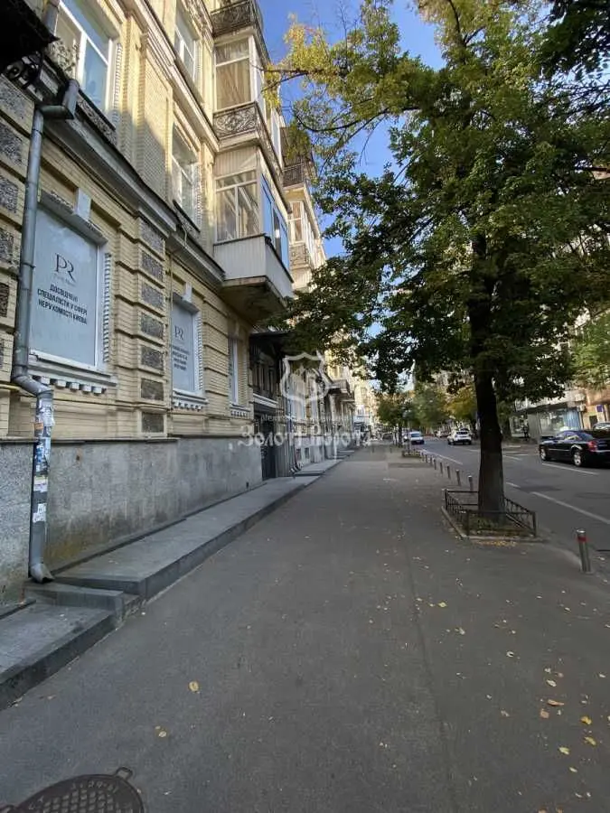 Фото Selling a 3-room apartment, 75.9 sq.m., Olesia Honchara Street 90/92 Kyiv, price: 195000 USD, code 9643