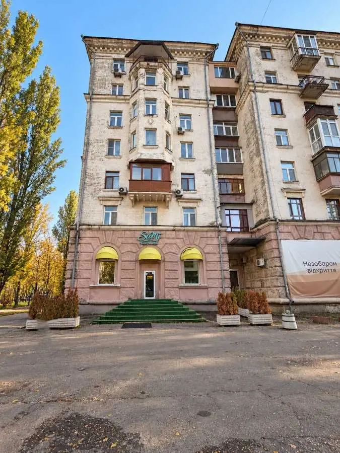 Фото Rent an office, Povitroflotskyi Avenue 25 Kyiv for long-term rent, price: 1700 USD, code 9644