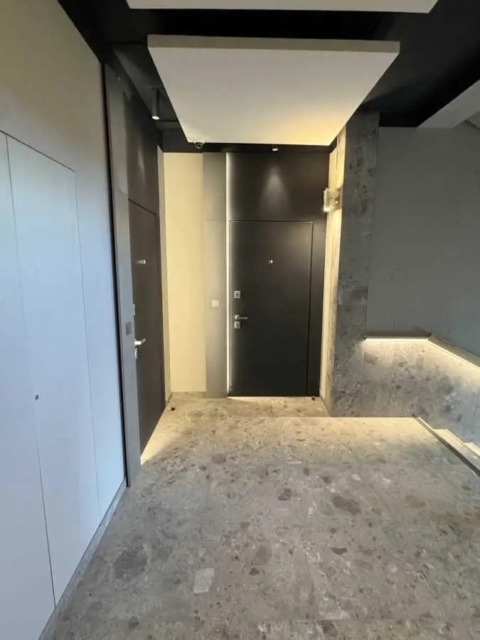 Фото Selling a 1-room apartment, 44.4 sq.m., Simi Prakhovykh Street  Kyiv, price: 109000 USD, code 9645