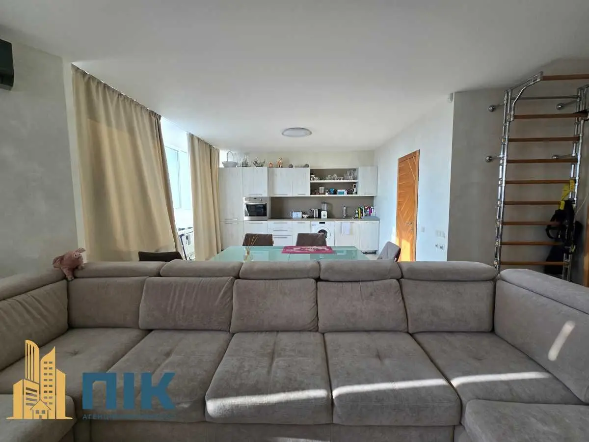 Фото Продаю 3-комнатную квартиру, 125 кв. м, Героев Сталинграда просп. 2д Киев, цена: 260000 USD, код 9646