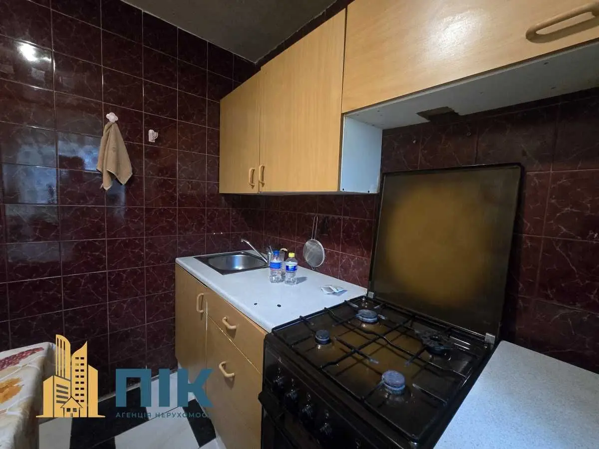 Фото Продаю 3 кімнатну квартиру, 58 кв. м, Олени Теліги вул.  Київ, ціна: 66000 USD, код 9649