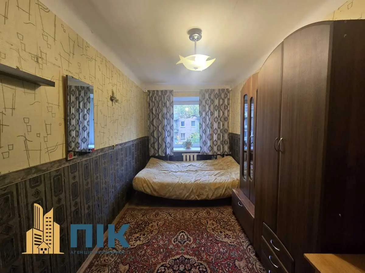 Фото Продаю 3 кімнатну квартиру, 58 кв. м, Олени Теліги вул.  Київ, ціна: 66000 USD, код 9649