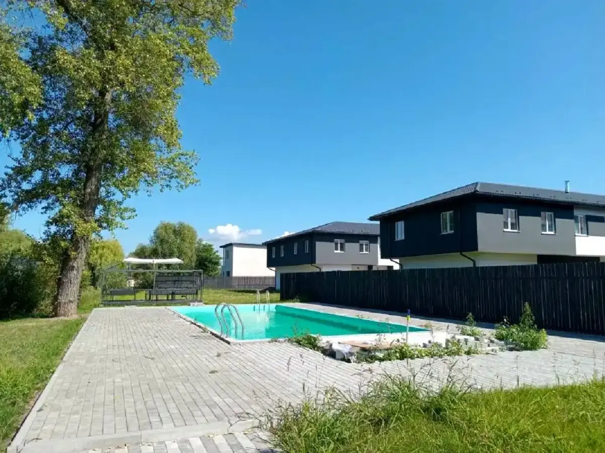 Фото Продаю будинок, 104 кв. м, Центральна вул.  Київ, ціна: 144000 $, код 9650