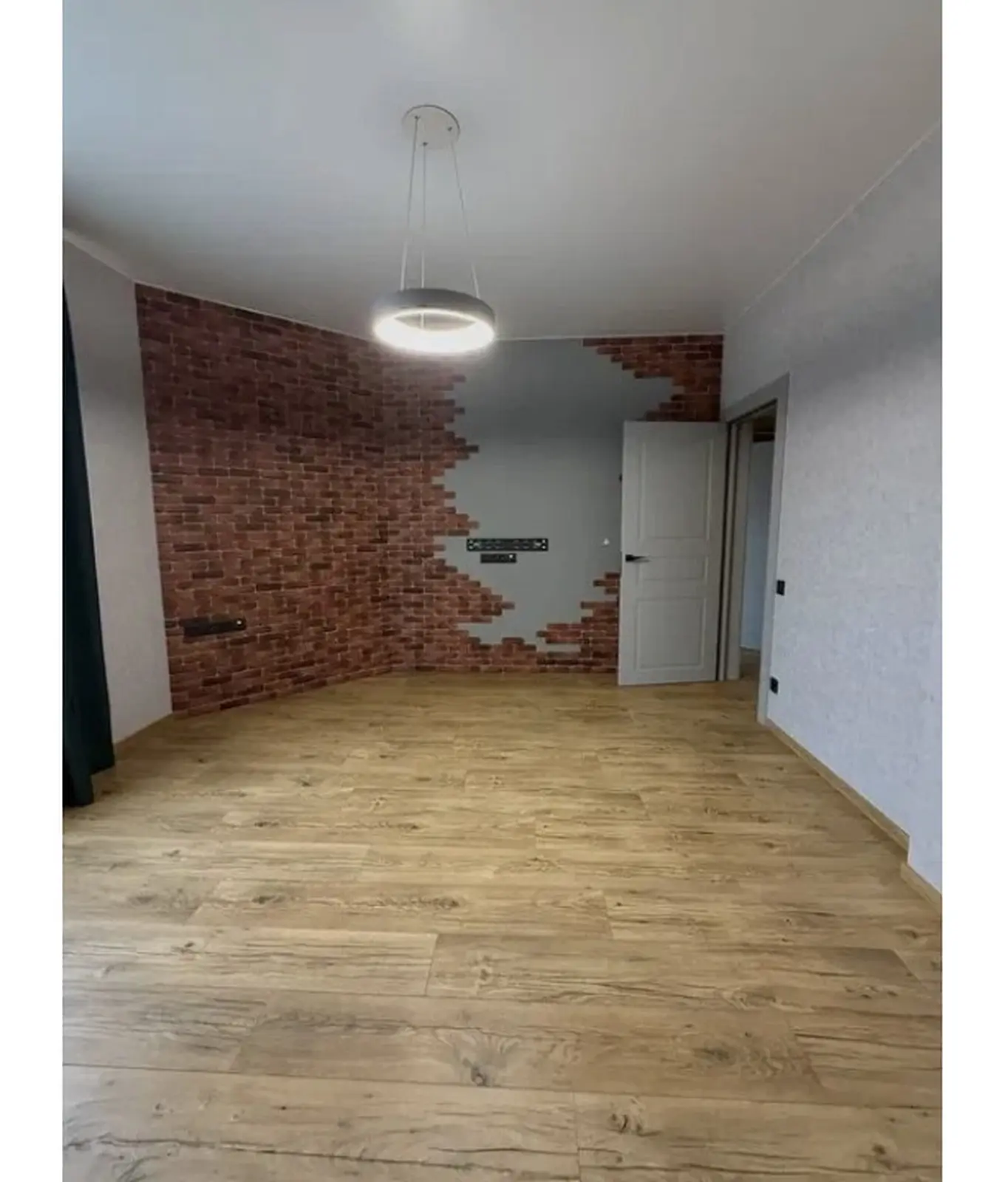 Фото Продаю 2 кімнатну квартиру, 66 кв. м, Миру вул.  Обухів, ціна: 130000 $, код 9653