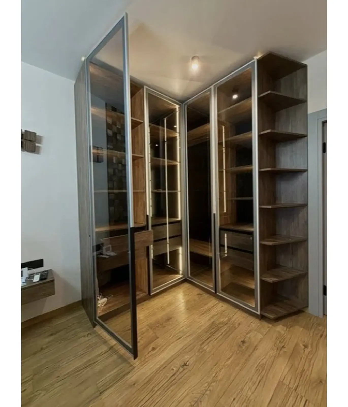 Фото Продаю 2 кімнатну квартиру, 66 кв. м, Миру вул.  Обухів, ціна: 130000 $, код 9653