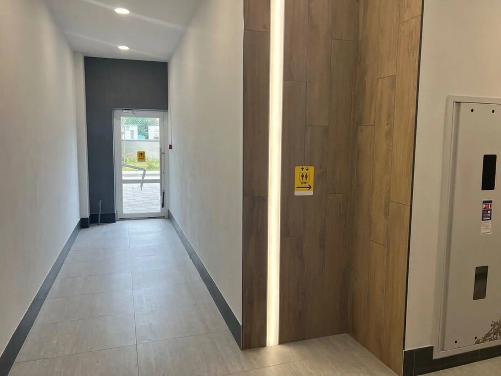 Фото Продаю 1 кімнатну квартиру, 48 кв. м, Академіка Заболотного вул.  Київ, ціна: 74000 $, код 9655