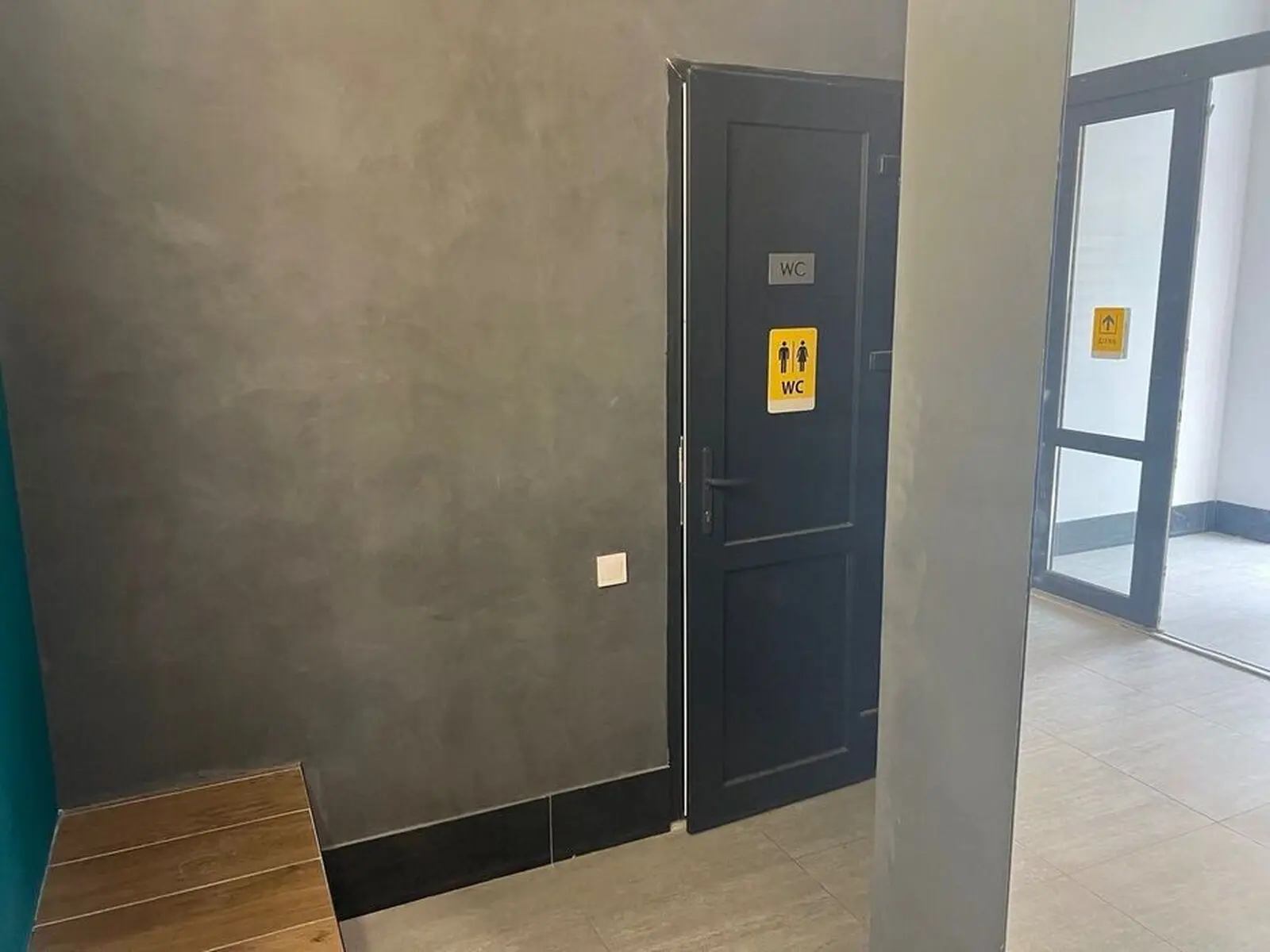 Фото Продаю 1 кімнатну квартиру, 48 кв. м, Академіка Заболотного вул.  Київ, ціна: 74000 $, код 9655
