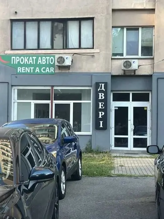 Фото Rent an office, Antonovycha Street (Horkoho Street) 112 Kyiv for long-term rent, price: 41000 UAH, code 9656
