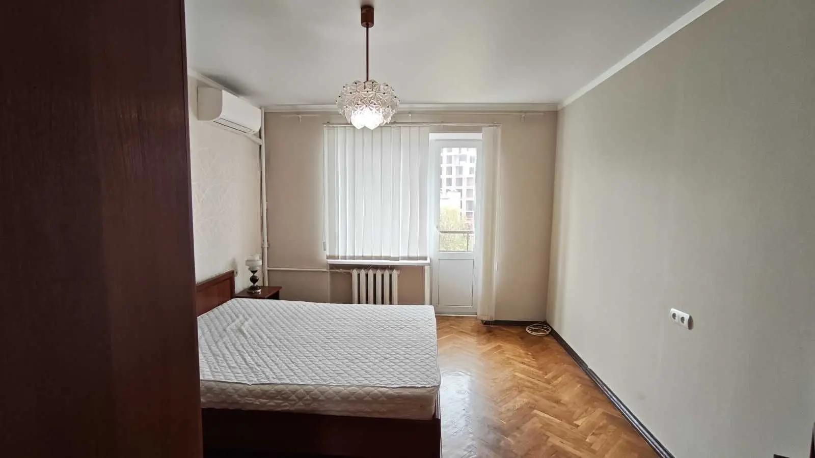 Фото Selling a 2-room apartment, 61.6 sq.m., Ipsylantiivskyi Lane (Aistova Street) 3 Kyiv, price: 115000 USD, code 9657
