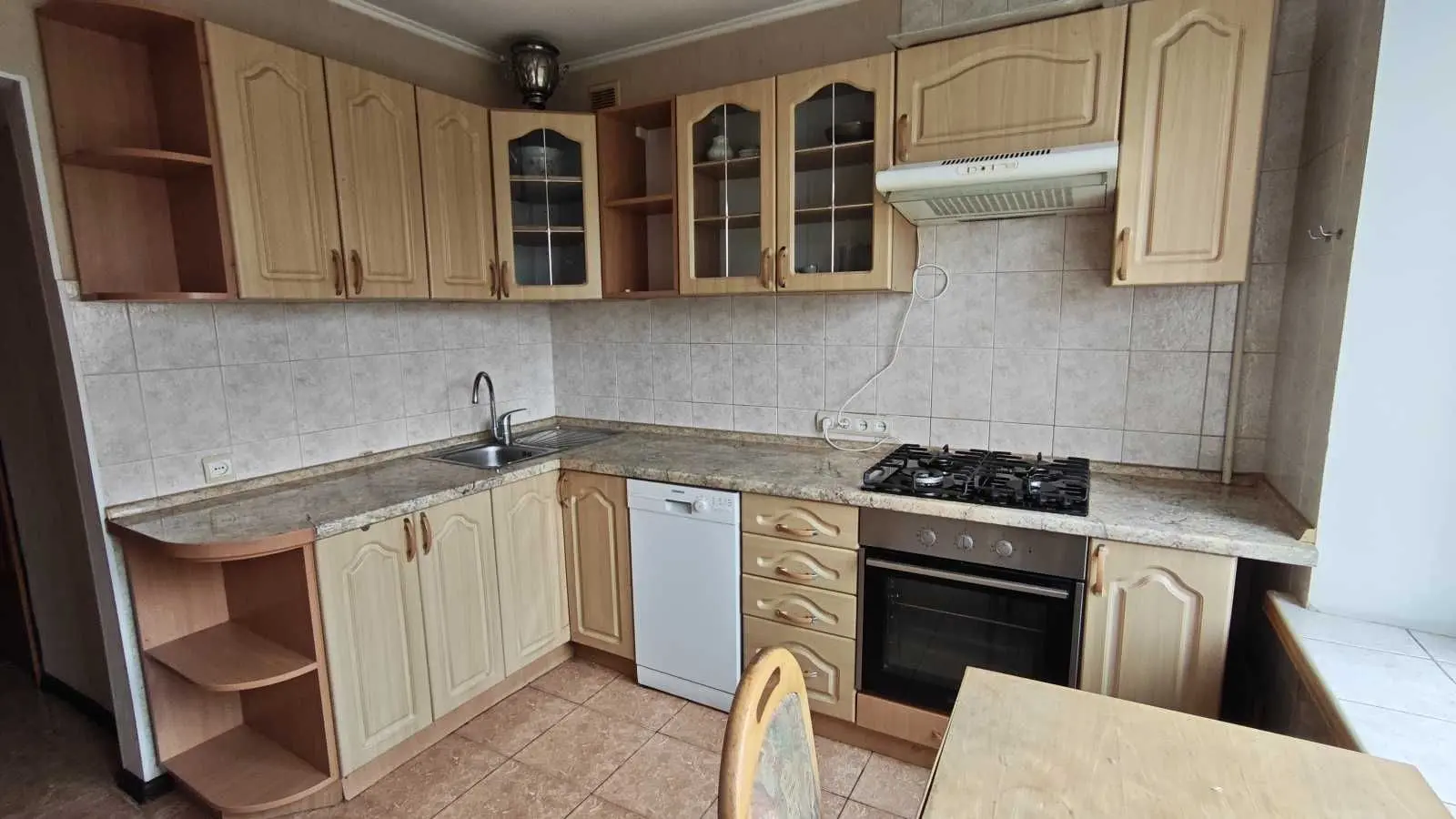 Фото Selling a 2-room apartment, 61.6 sq.m., Ipsylantiivskyi Lane (Aistova Street) 3 Kyiv, price: 115000 USD, code 9657