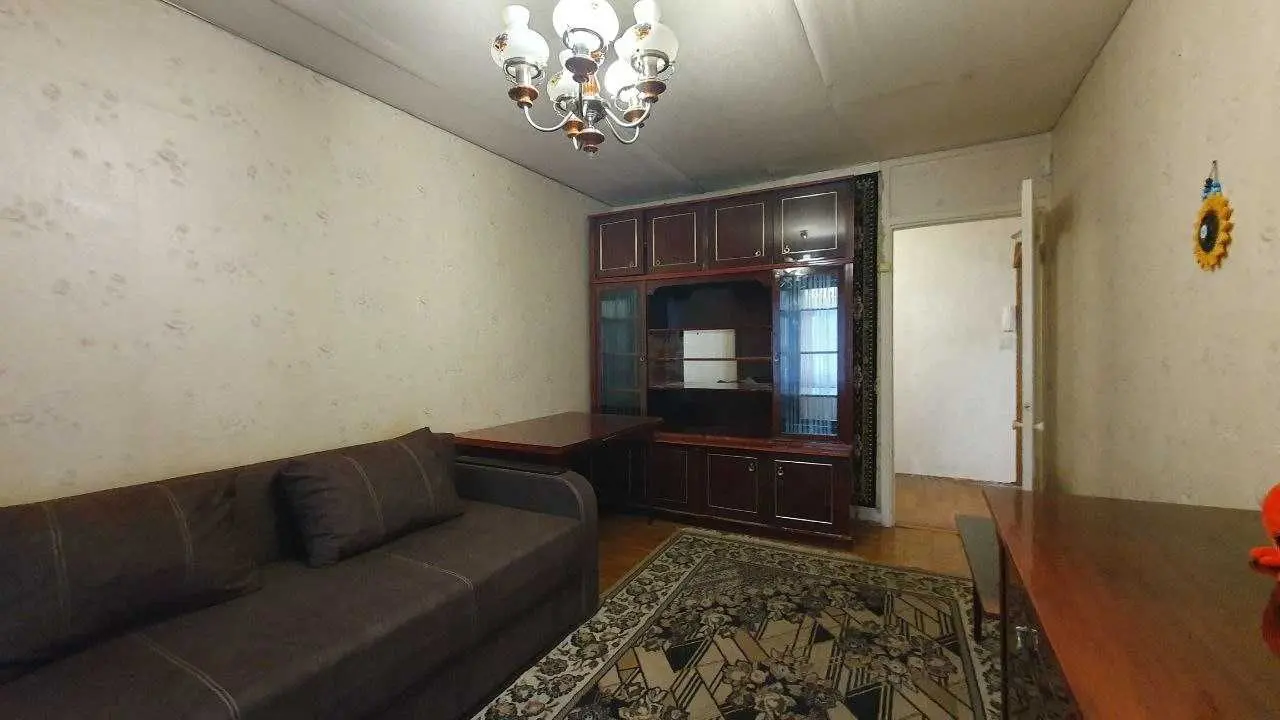 Фото Selling a 1-room apartment, 34 sq.m., Roman Shukhevych Avenue (Henerala Vatutina Avenue) 2б Kyiv, price: 37000 USD, code 9665