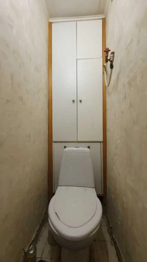 Фото Selling a 1-room apartment, 34 sq.m., Roman Shukhevych Avenue (Henerala Vatutina Avenue) 2б Kyiv, price: 37000 USD, code 9665
