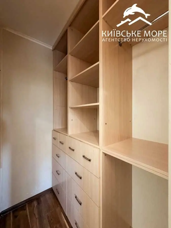 Фото Selling a 3-room apartment, 86 sq.m., Voskresenska Street 12А Kyiv, price: 115000 USD, code 9668