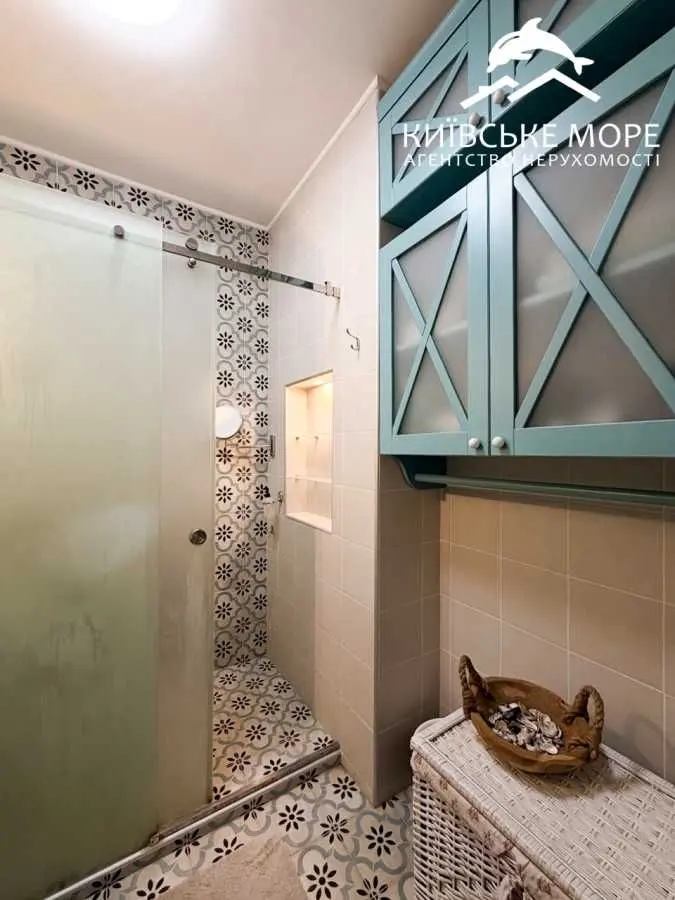 Фото Selling a 3-room apartment, 86 sq.m., Voskresenska Street 12А Kyiv, price: 115000 USD, code 9668