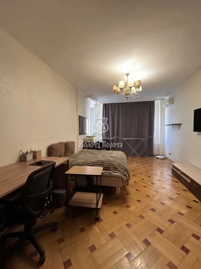 Фото Продаю 1 кімнатну квартиру, 51.4 кв. м, Харківське шосе 150/15 Київ, ціна: 55000 USD, код 9674