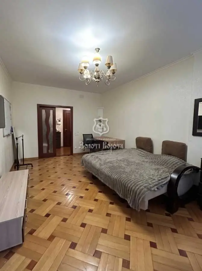 Фото Продаю 1 кімнатну квартиру, 51.4 кв. м, Харківське шосе 150/15 Київ, ціна: 55000 USD, код 9674