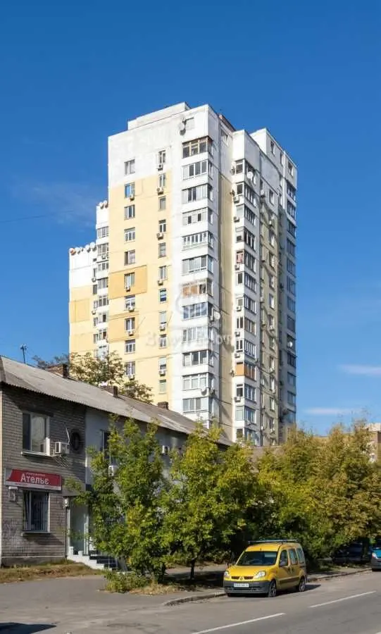 Фото Продаю 1 кімнатну квартиру, 51.4 кв. м, Харківське шосе 150/15 Київ, ціна: 55000 USD, код 9674