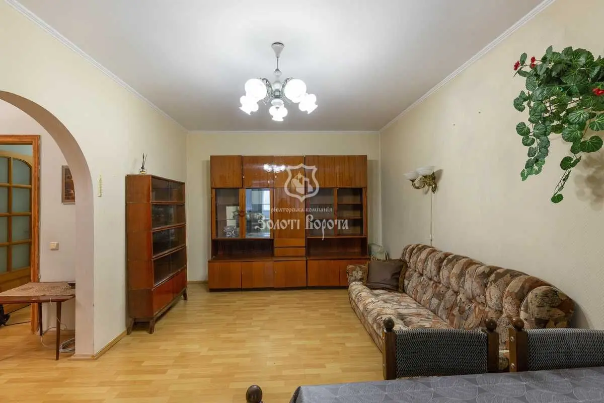 Фото Selling a 3-room apartment, 77.8 sq.m., Kharkivske Road 158 Kyiv, price: 90000 USD, code 9676