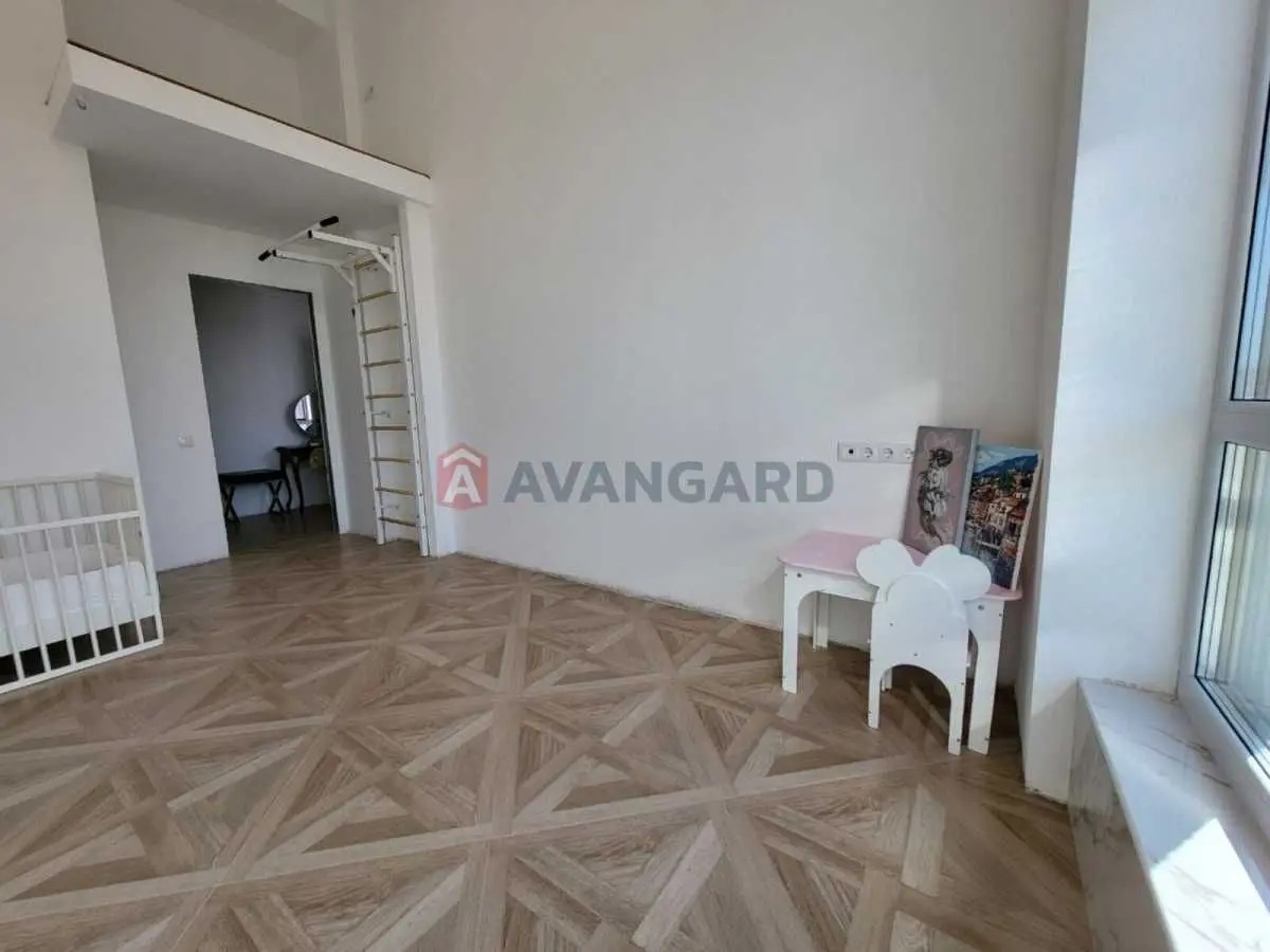 Фото Продаю 2 кімнатну квартиру, 60.5 кв. м, Метрологічна вул. 56Б Київ, ціна: 130000 USD, код 9678