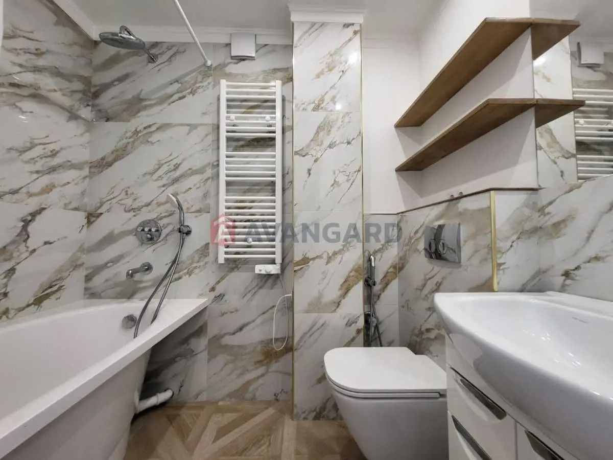 Фото Продаю 2 кімнатну квартиру, 60.5 кв. м, Метрологічна вул. 56Б Київ, ціна: 130000 USD, код 9678