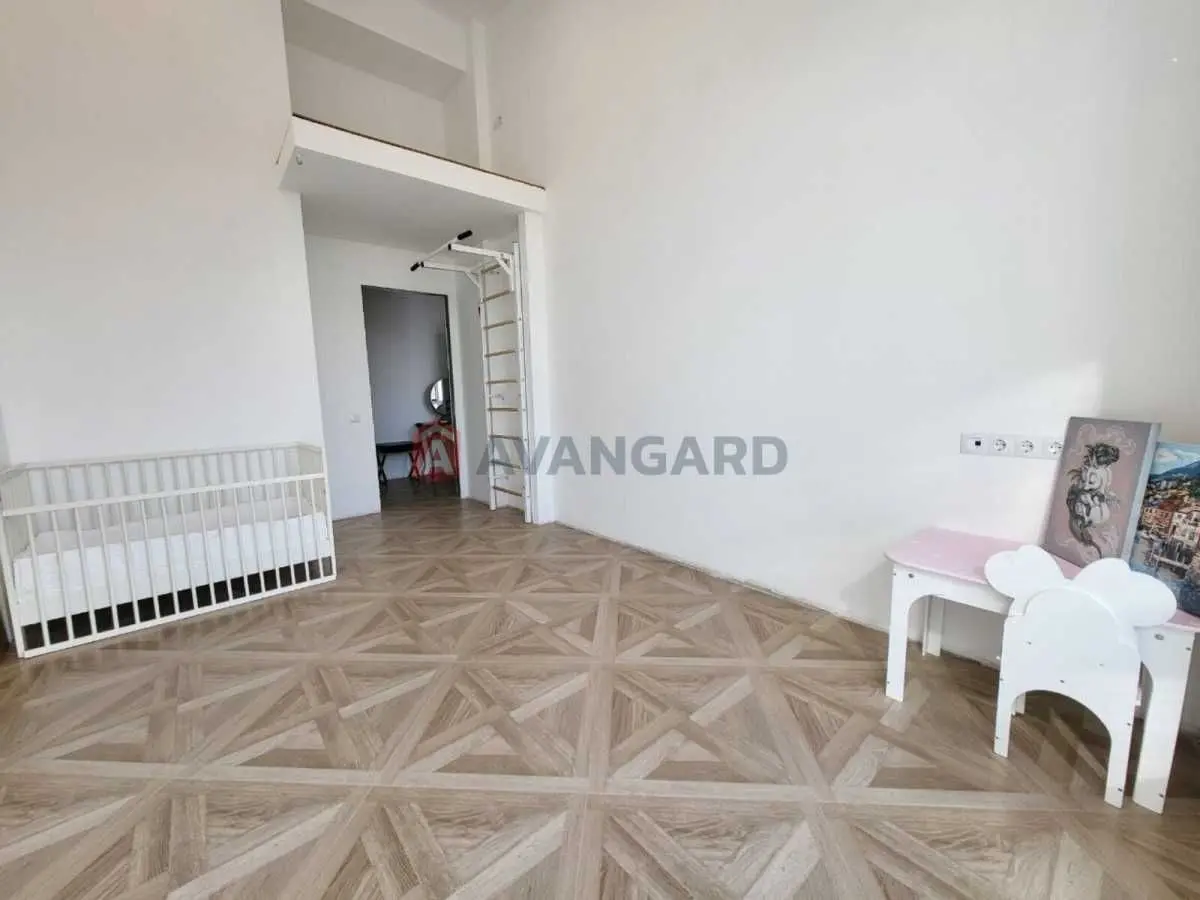 Фото Продаю 2 кімнатну квартиру, 60.5 кв. м, Метрологічна вул. 56Б Київ, ціна: 130000 USD, код 9678