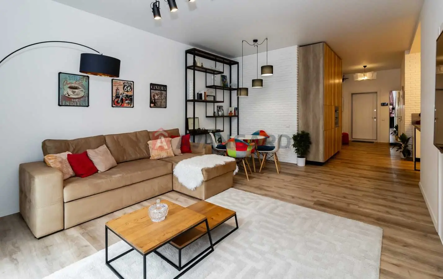 Фото Selling a 2-room apartment, 62.5 sq.m., Saksahanskoho Street  Kyiv, price: 230000 USD, code 9680