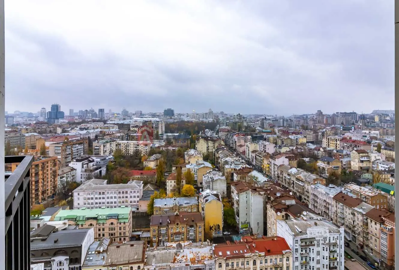 Фото Selling a 2-room apartment, 62.5 sq.m., Saksahanskoho Street  Kyiv, price: 230000 USD, code 9680