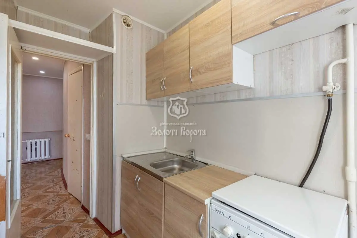 Фото Продаю 1 кімнатну квартиру, 29.7 кв. м, Смілянська вул. 19 Київ, ціна: 27000 USD, код 9684