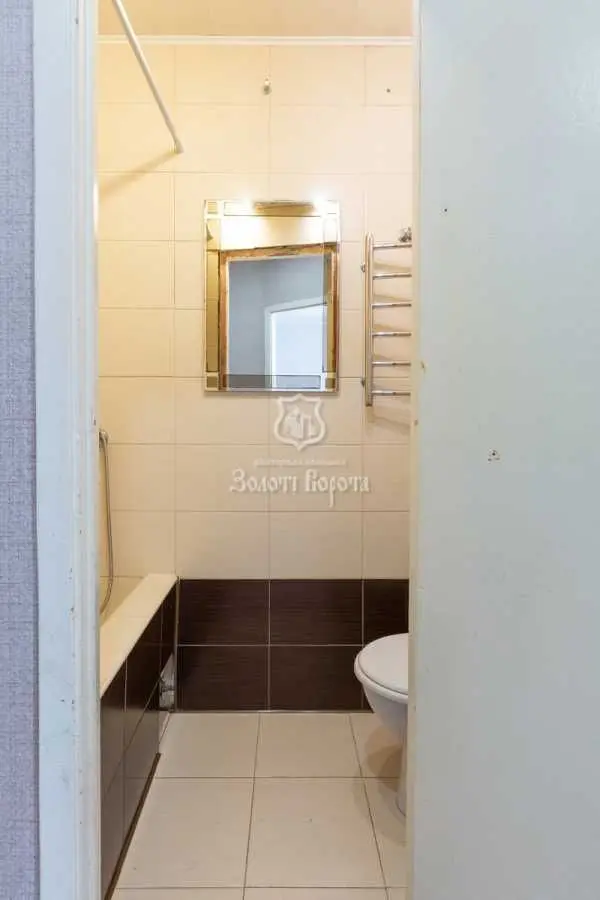 Фото Продаю 1 кімнатну квартиру, 29.7 кв. м, Смілянська вул. 19 Київ, ціна: 27000 USD, код 9684