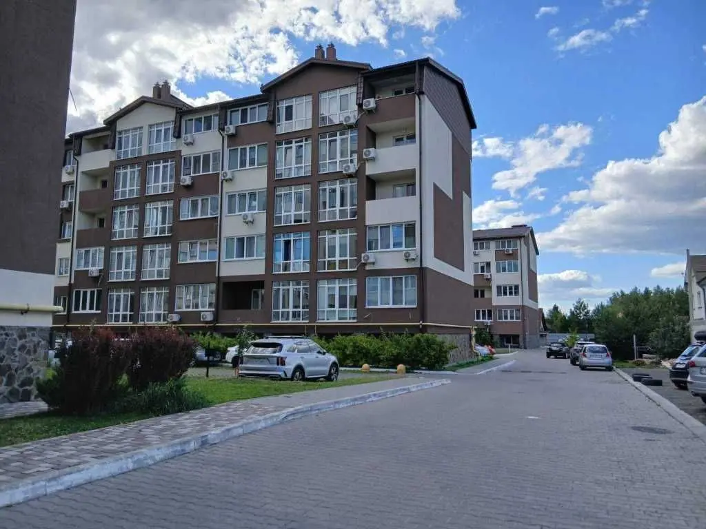 Фото Продаю 1 кімнатну квартиру, 35 кв. м, Інститутська вул.  Гатне, ціна: 60000 USD, код 9687