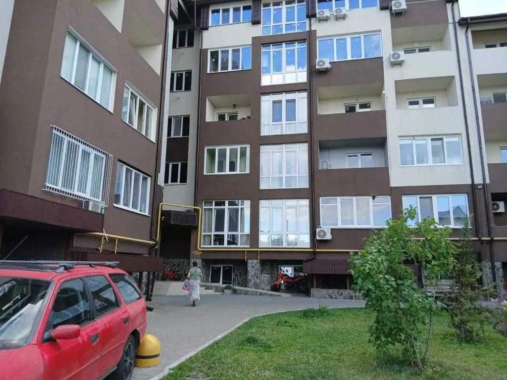 Фото Продаю 1 кімнатну квартиру, 35 кв. м, Інститутська вул.  Гатне, ціна: 60000 USD, код 9687