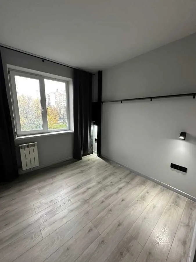 Фото Продаю 2 кімнатну квартиру, 51 кв. м, Декабристів вул. 5 Київ, ціна: 80000 USD, код 9689