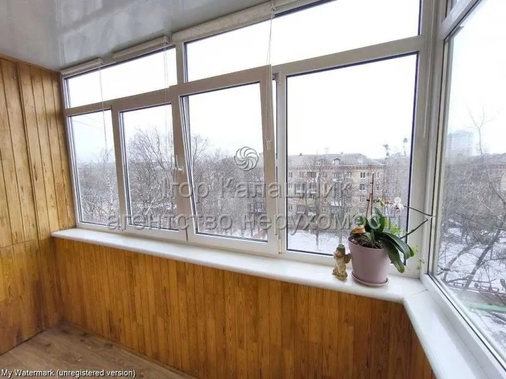 Фото Зняти 2 кімнатну квартиру, Івана Світличного вул. (Петровського) 4а Київ в довгострокову оренду, ціна: 18000 UAH, код 9690