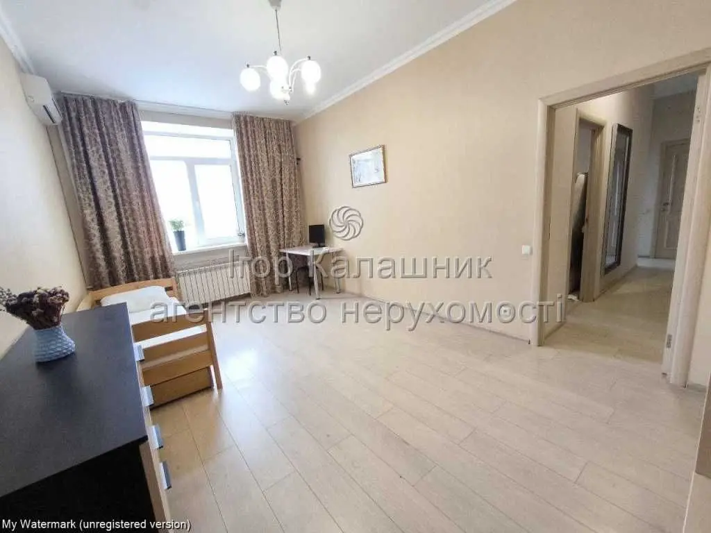 Фото Зняти 2 кімнатну квартиру, Івана Світличного вул. (Петровського) 4а Київ в довгострокову оренду, ціна: 18000 UAH, код 9690