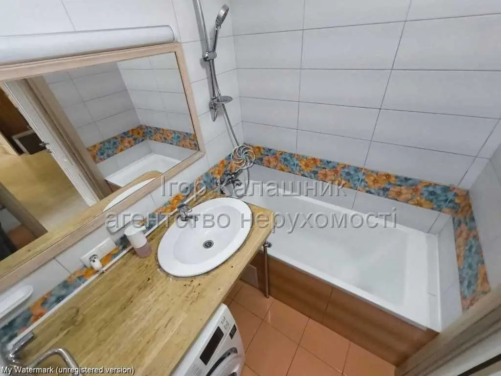 Фото Зняти 2 кімнатну квартиру, Івана Світличного вул. (Петровського) 4а Київ в довгострокову оренду, ціна: 18000 UAH, код 9690