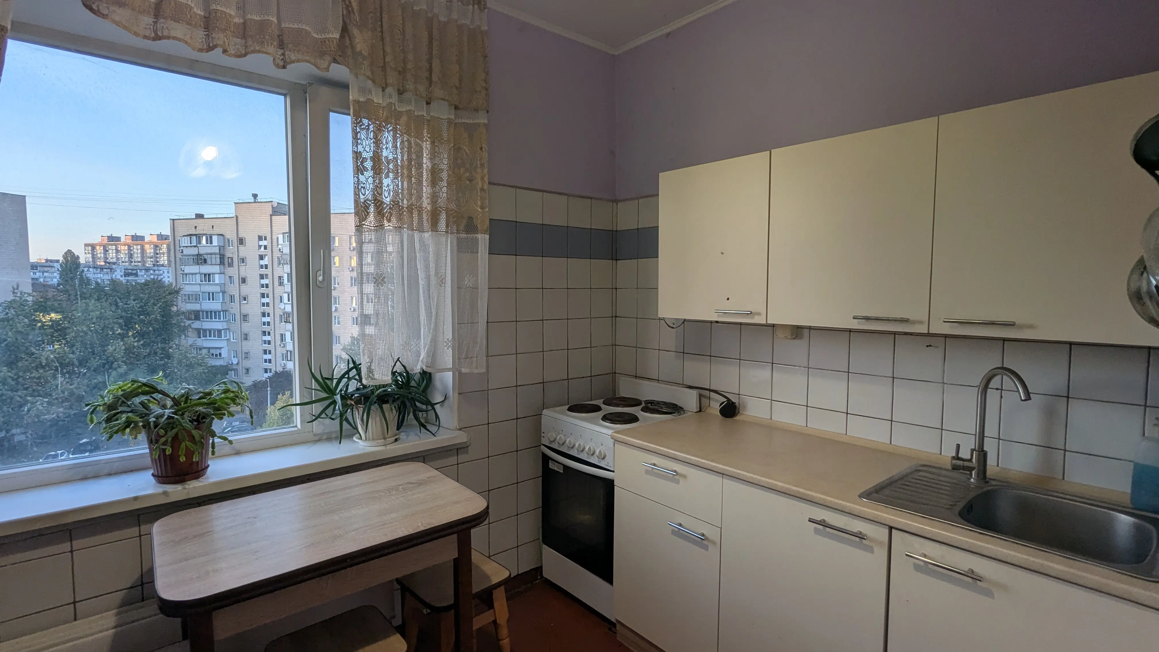 Фото Продаю 3 кімнатну квартиру, 75 кв. м, Архітектора Вербицького вул. 28 Київ, ціна: 85000 UAH, код 9692