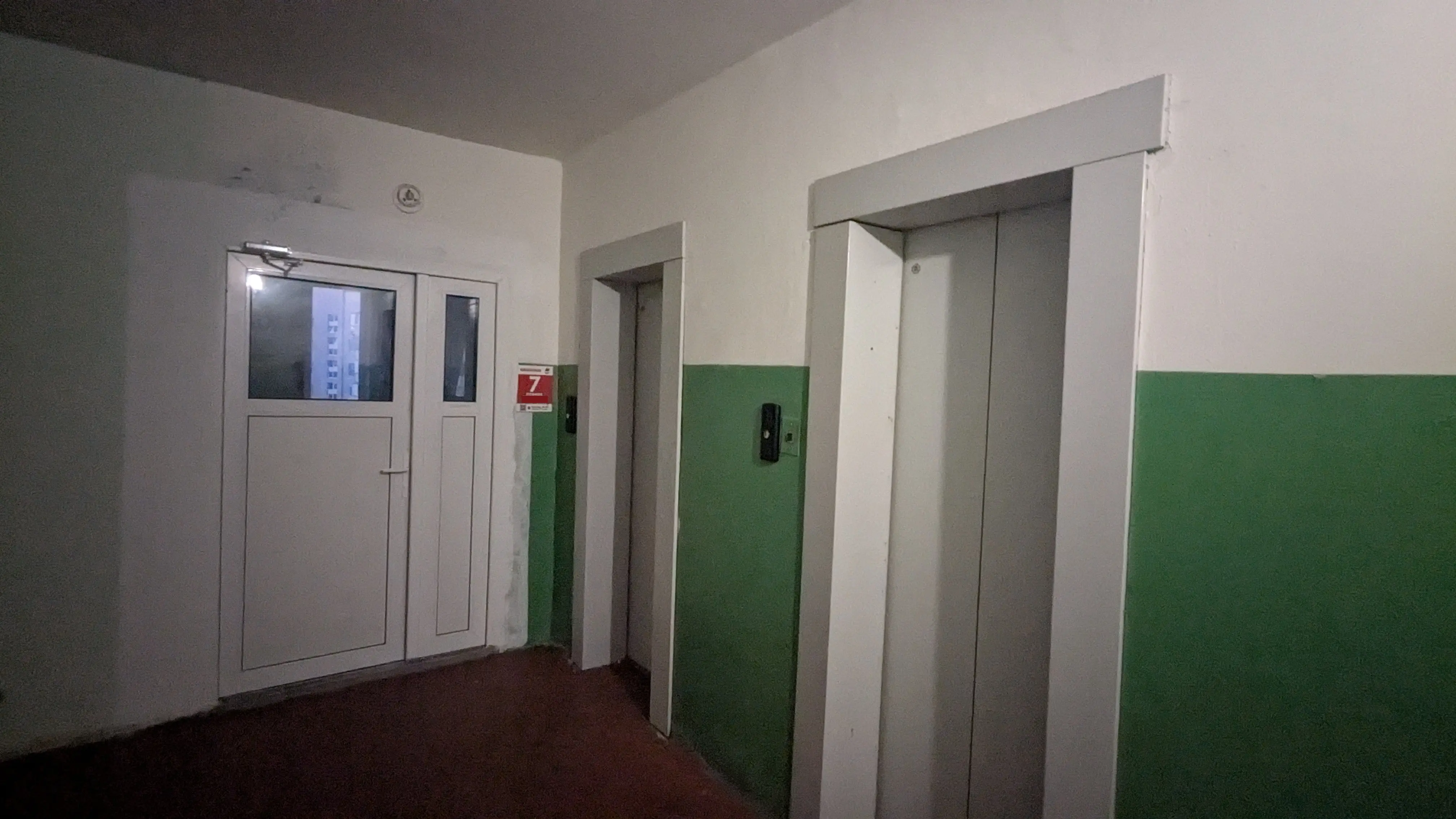 Фото Продаю 3 кімнатну квартиру, 75 кв. м, Архітектора Вербицького вул. 28 Київ, ціна: 85000 UAH, код 9692