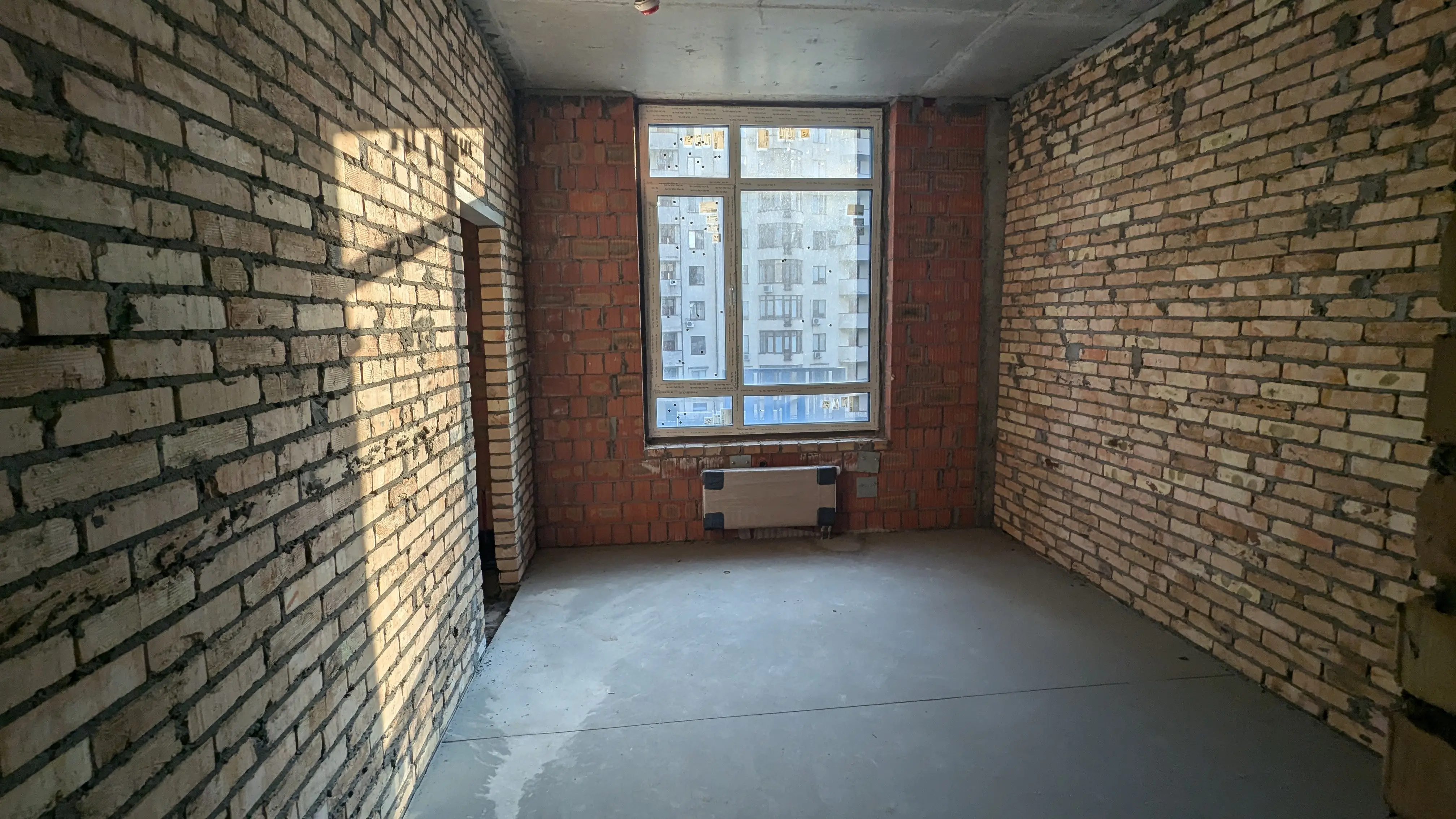 Фото Продаю офіс, 115 кв. м, Річна вул. 4 Київ, ціна: 220000 $, код 9701