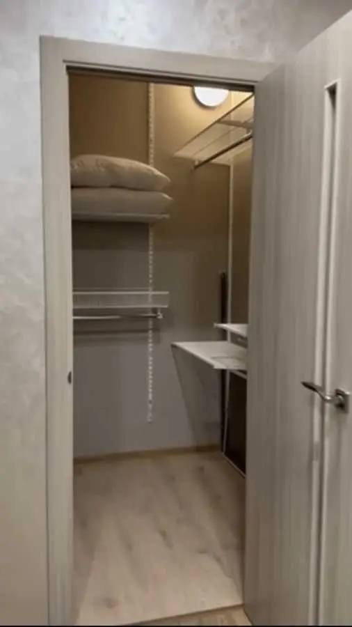 Фото Rent a 1-room apartment, Ivana Vyhovskoho street (Marshala Hrechka Street)  Kyiv for long-term rent, price: 18000 UAH, code 9705