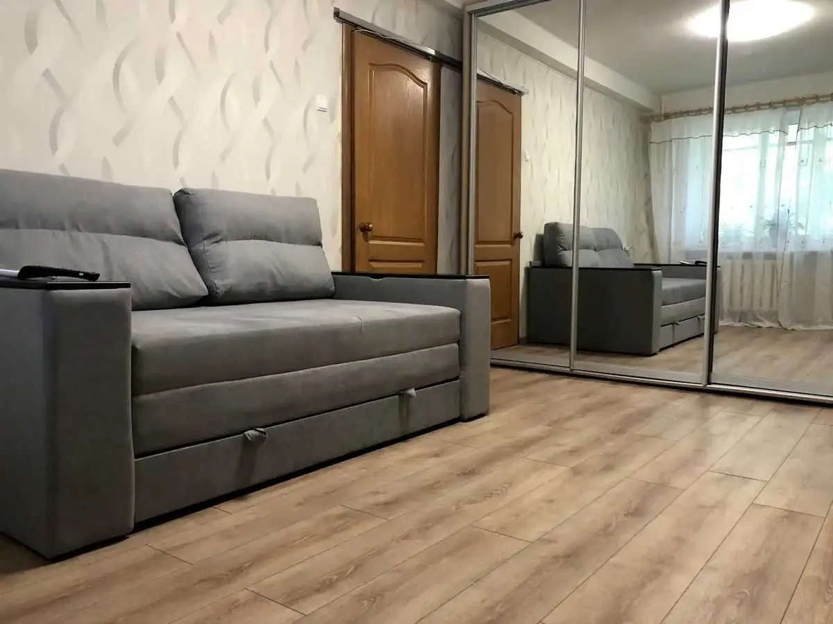 Фото Rent a 1-room apartment, Vidradnyi Avenue 40 Kyiv for long-term rent, price: 10000 UAH, code 9717