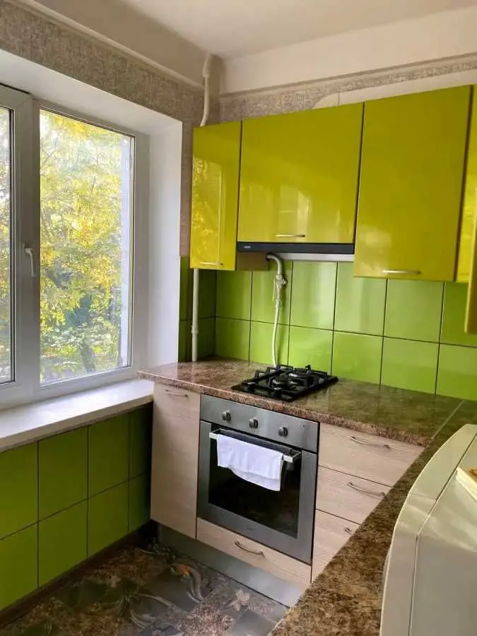 Фото Rent a 1-room apartment, Vidradnyi Avenue 40 Kyiv for long-term rent, price: 10000 UAH, code 9717