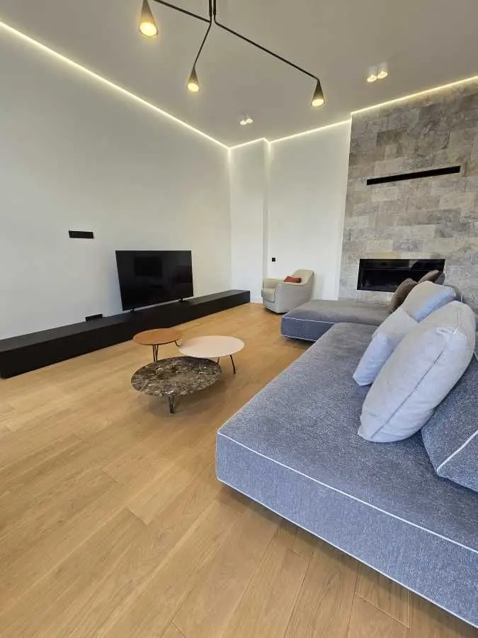 Фото Rent a 4-room apartment, Antonovycha Street (Horkoho Street) 15 Kyiv for long-term rent, price: 4000 USD, code 9722