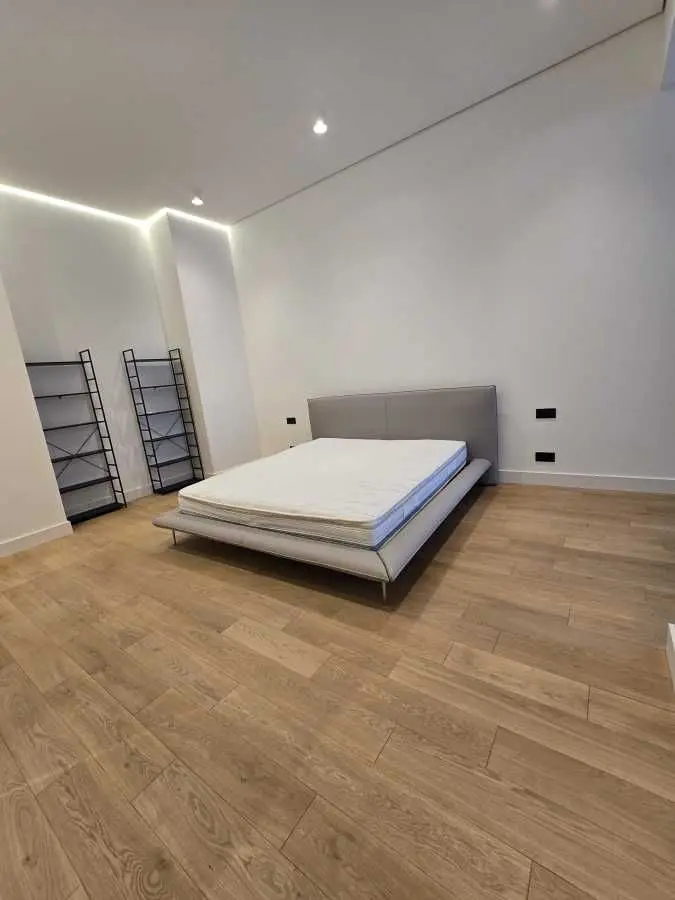 Фото Rent a 4-room apartment, Antonovycha Street (Horkoho Street) 15 Kyiv for long-term rent, price: 4000 USD, code 9722
