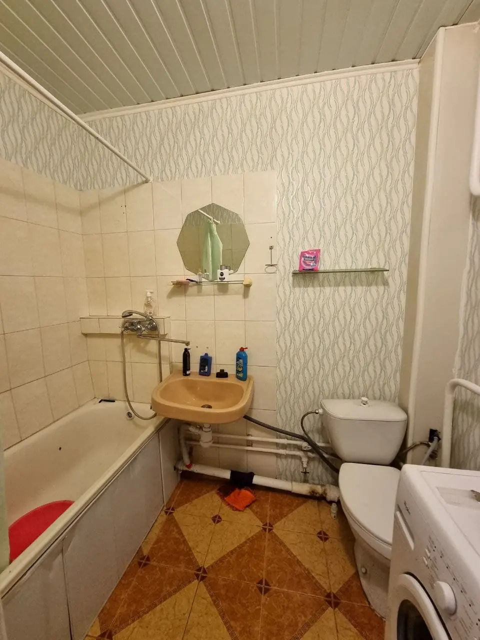 Фото Rent a 1-room apartment, Mykoly Bazhana Avenue 9 Kyiv for long-term rent, price: 9000 UAH, code 9725