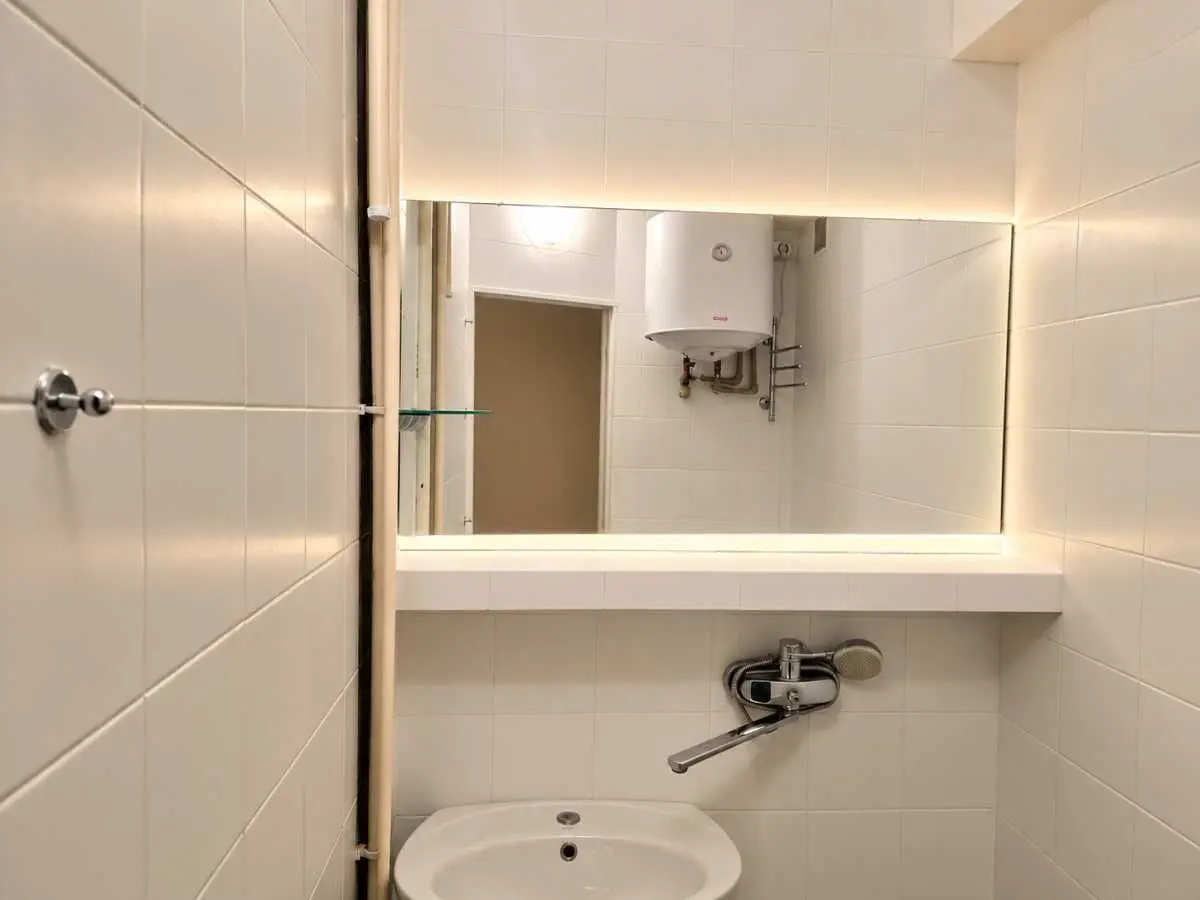 Фото Продаю 3 кімнатну квартиру, 60.1 кв. м, Зодчих вул. 36 Київ, ціна: 75000 USD, код 9730