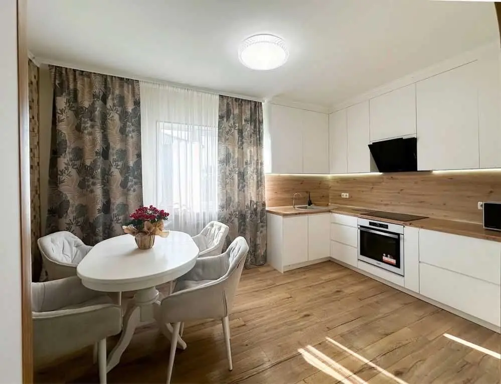 Фото Rent a 3-room apartment, Dachna street  Sofiivska Borschahivka for long-term rent, price: 100000 UAH, code 9733
