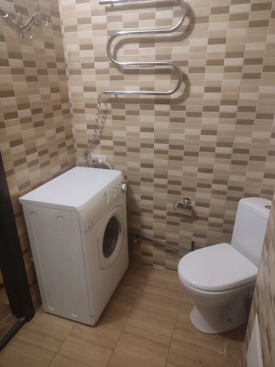 Фото Зняти 2 кімнатну квартиру, Петра Запорожця вул. 4 Київ в довгострокову оренду, ціна: 11000 UAH, код 9741