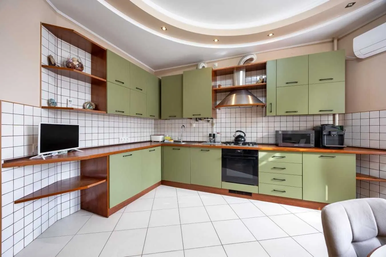 Фото Продаю 3 кімнатну квартиру, 99.2 кв. м, Сергія Єфремова вул. 85 Львів, ціна: 260000 USD, код 9747