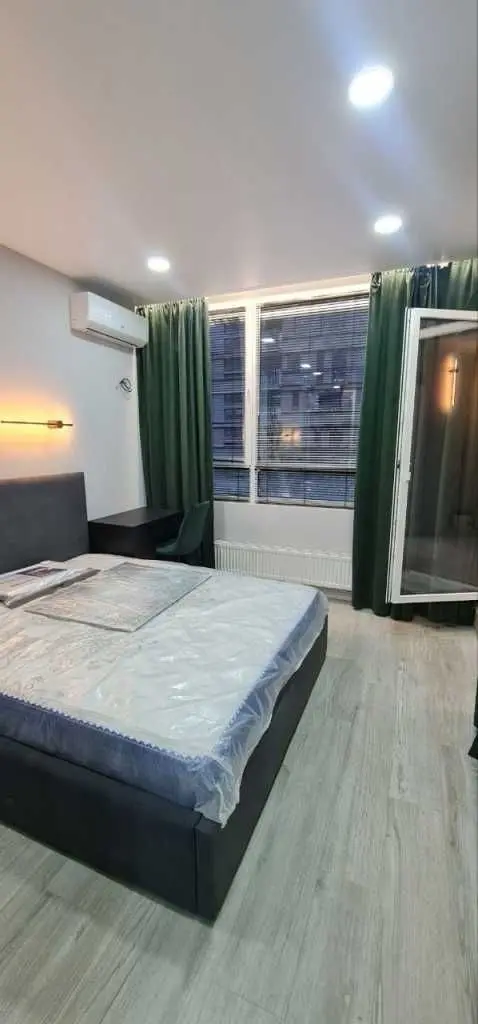 Фото Rent a 2-room apartment, Bratska Street  Kyiv for long-term rent, price: 25000 UAH, code 9749